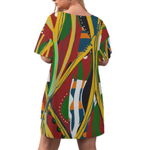 Load image into Gallery viewer, ARTFUL-CENTRIC Women&#39;s Drop-Shoulder Tunic w/ Biker Shorts (Plus Size)